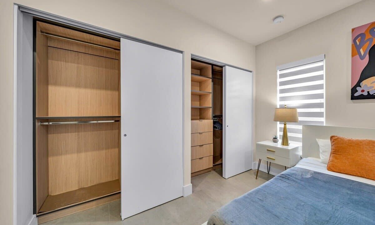 Photo of Bedroom in Golden Glades