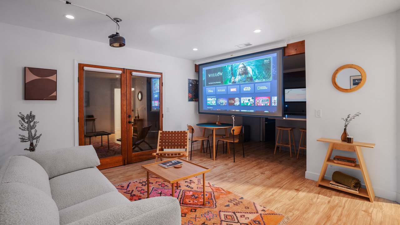 Photo of Livingroom in Los Angeles