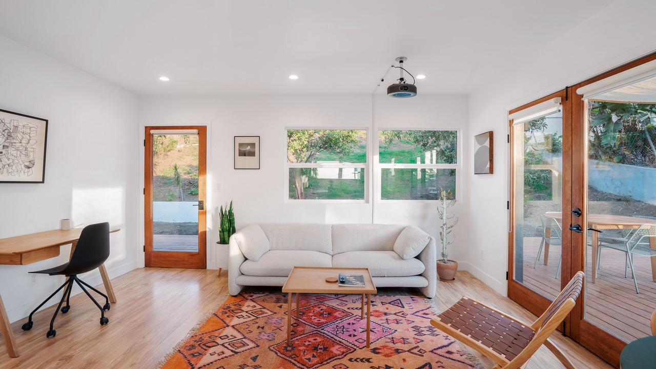 Photo of Livingroom in Los Angeles