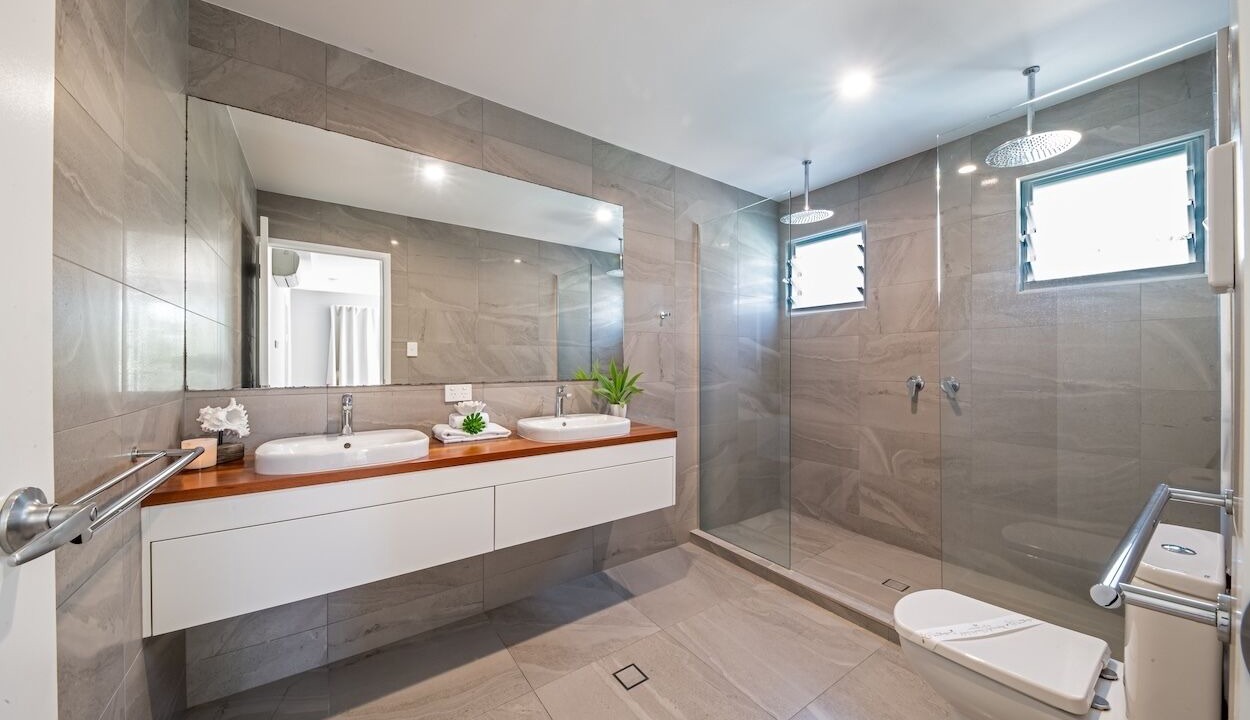 Photo of Bathroom in Airlie Beach