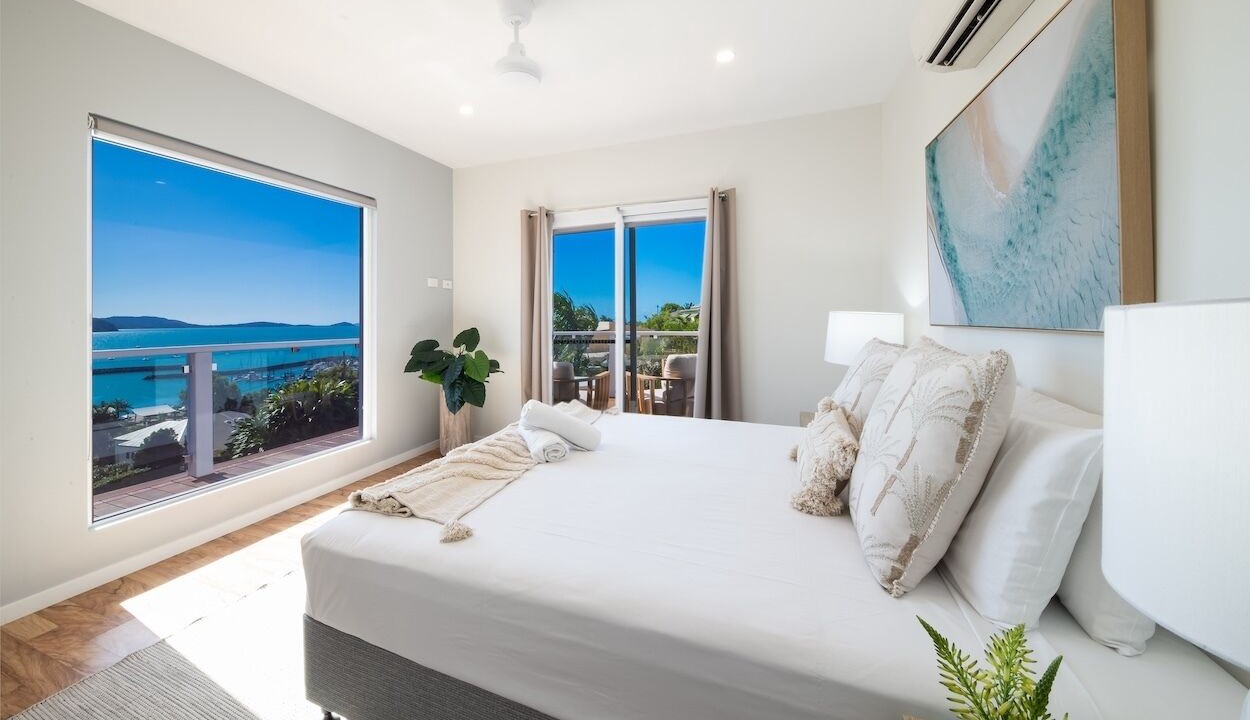 Photo of Bedroom in Airlie Beach
