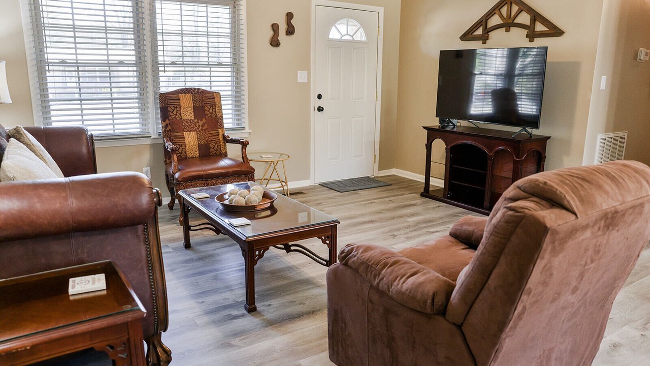 Photo of Livingroom in Fort Mc Clellan