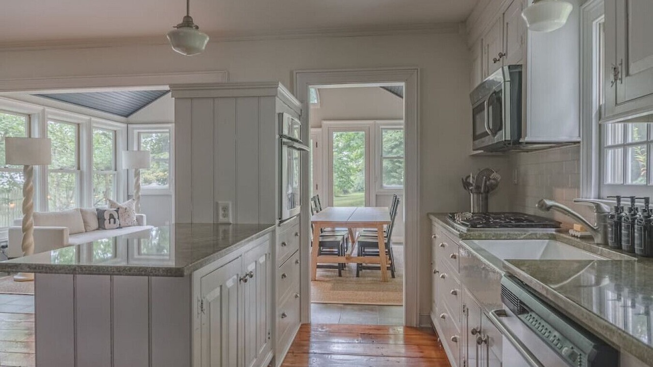 Photo of Bedroom in Rhinebeck