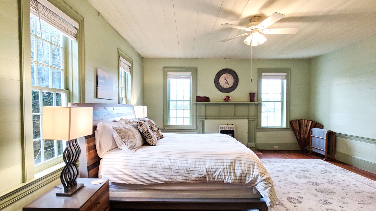 Photo of Bedroom in Marion