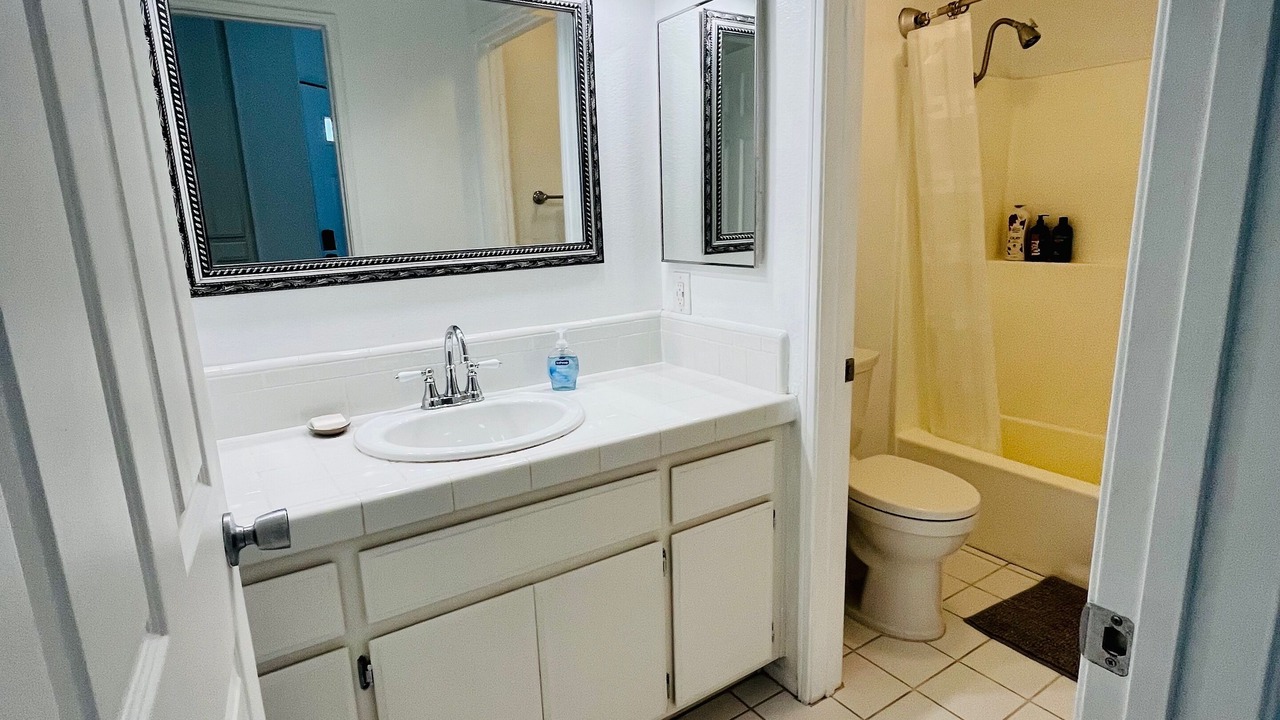Photo of Bathroom in Huntington Beach