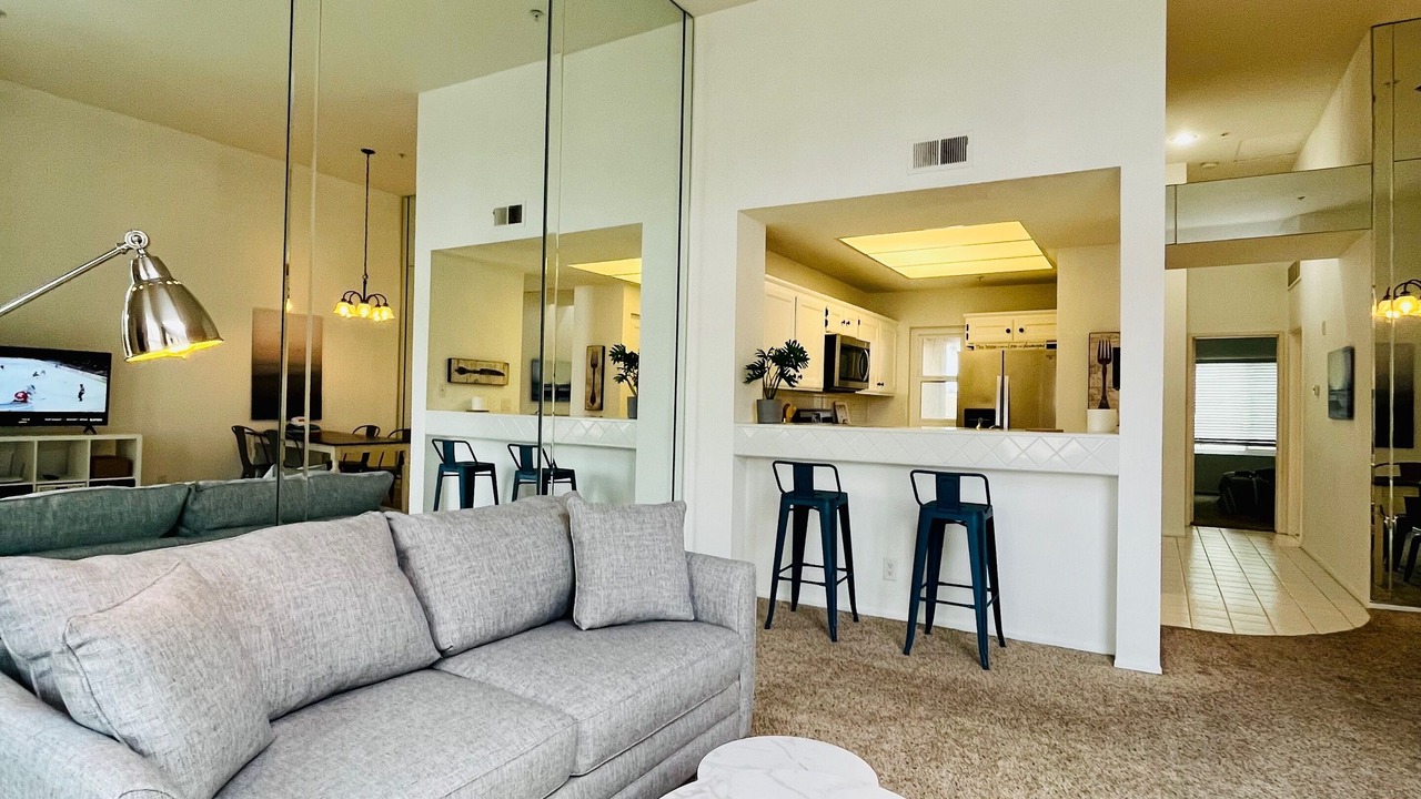 Photo of Livingroom in Huntington Beach