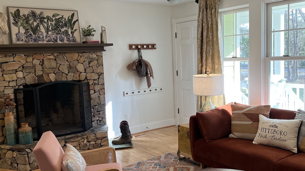 Photo of Livingroom in Pittsboro