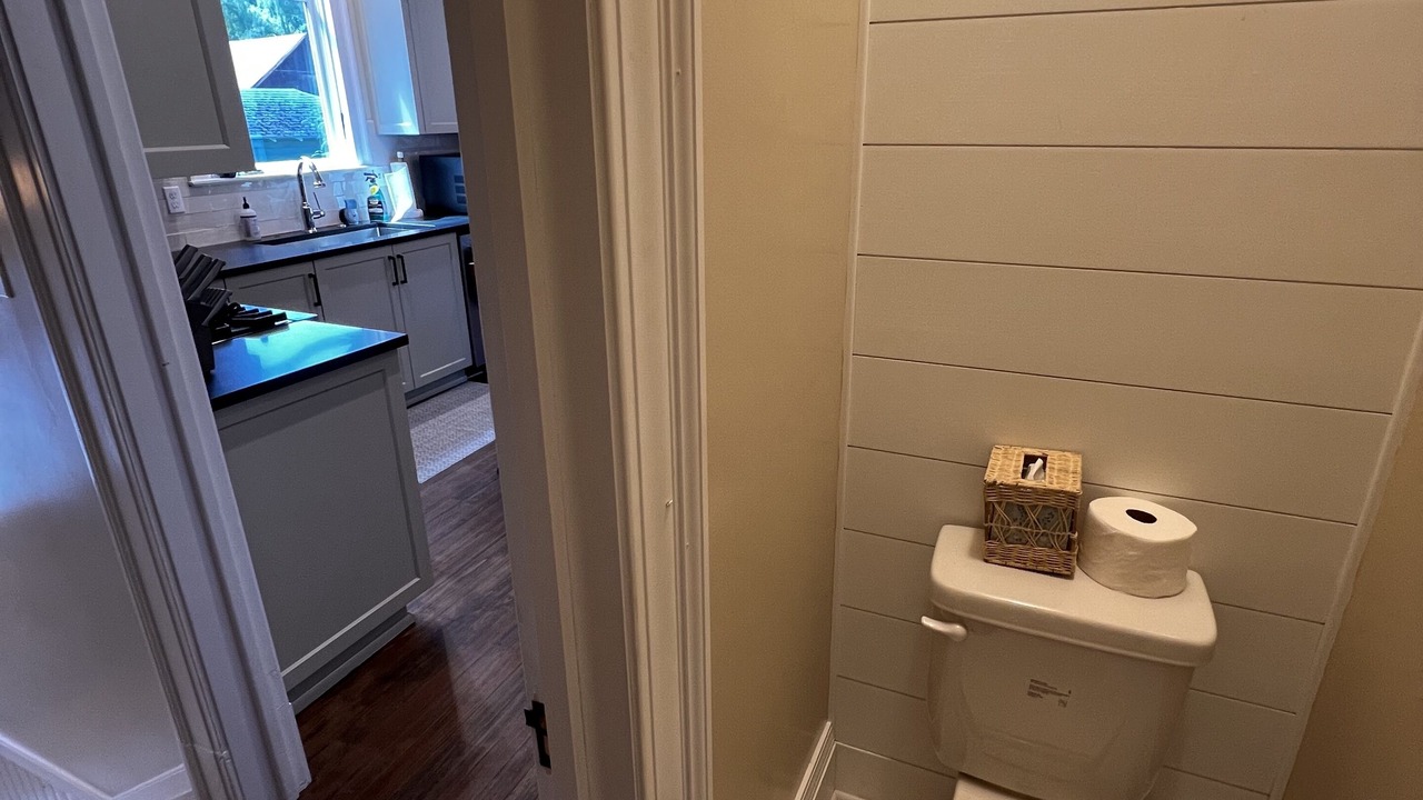 Photo of Bathroom in Dunkirk
