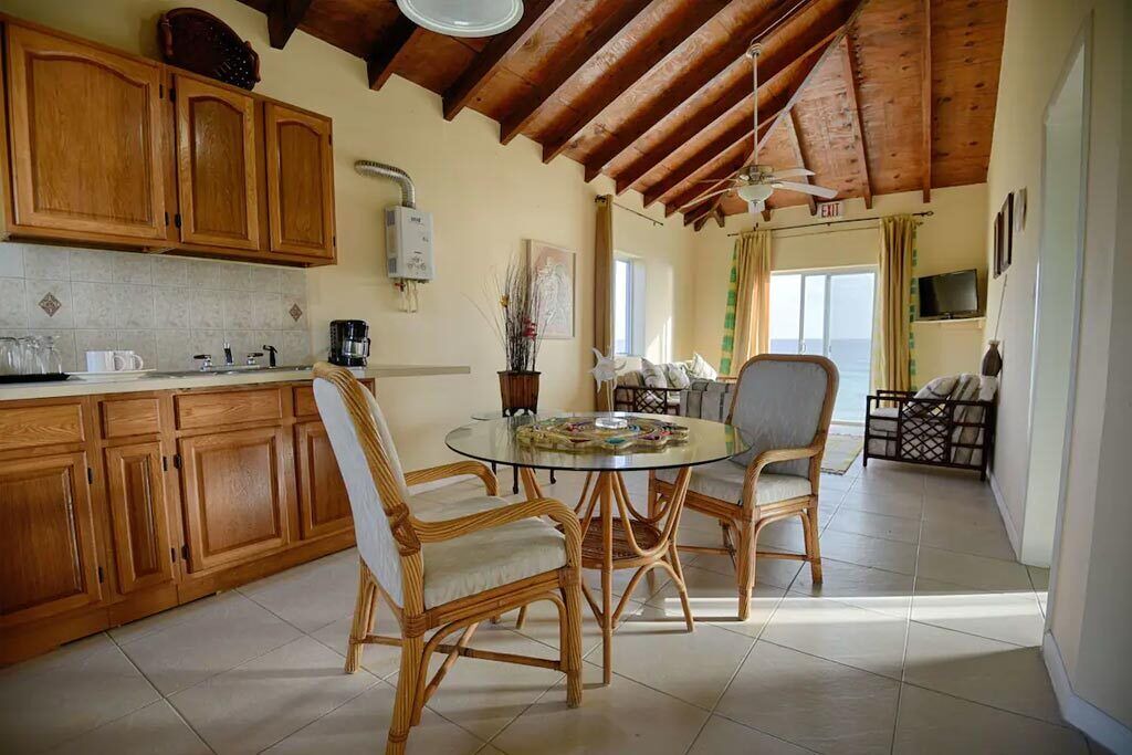 Photo of Kitchen in Cat Island