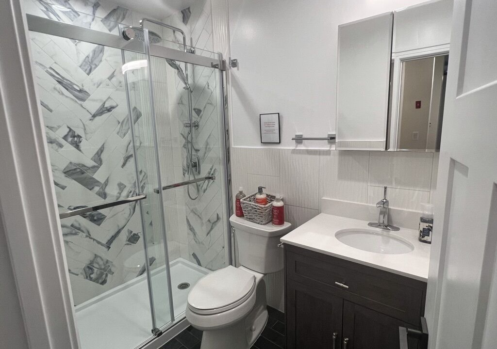 Photo of Bathroom in The Waterfront