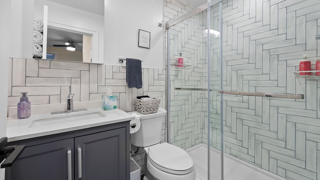 Photo of Bathroom in The Waterfront