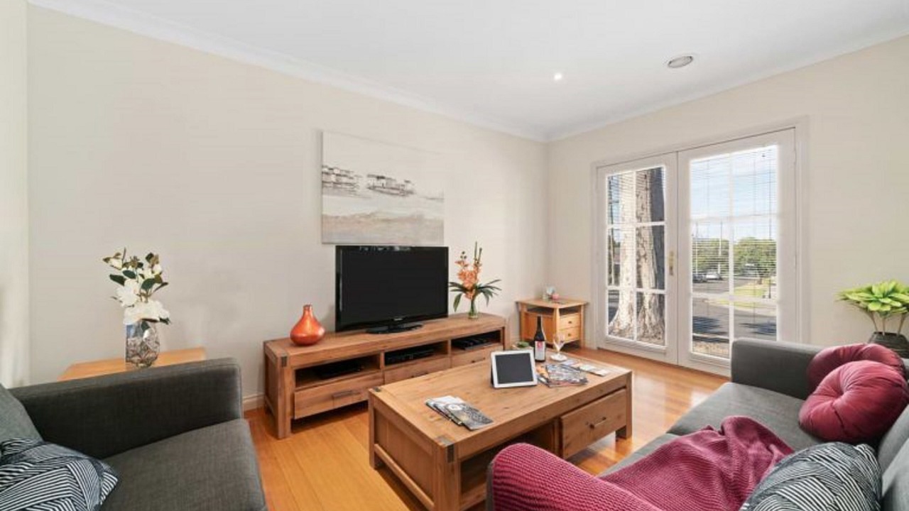 Photo of Livingroom in Glen Waverley