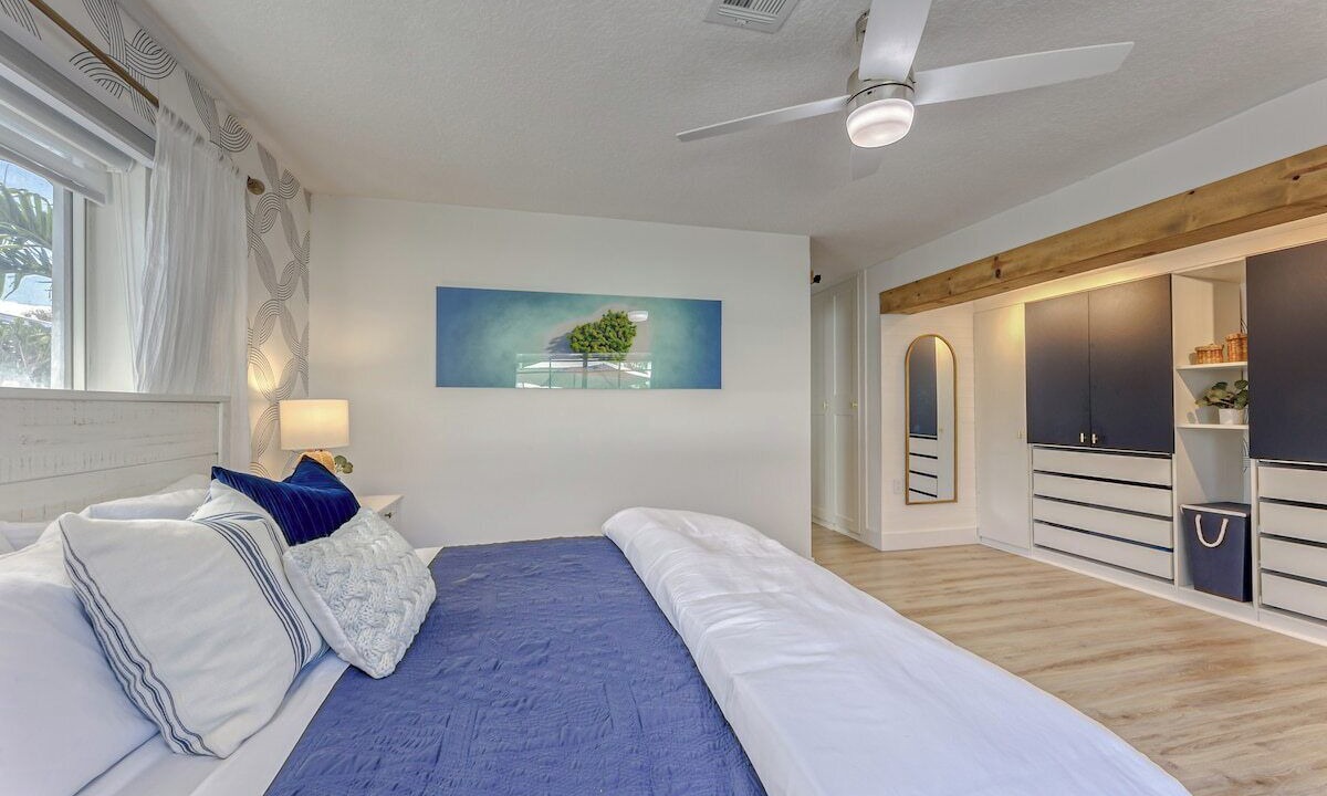 Photo of Bedroom in Lighthouse Point