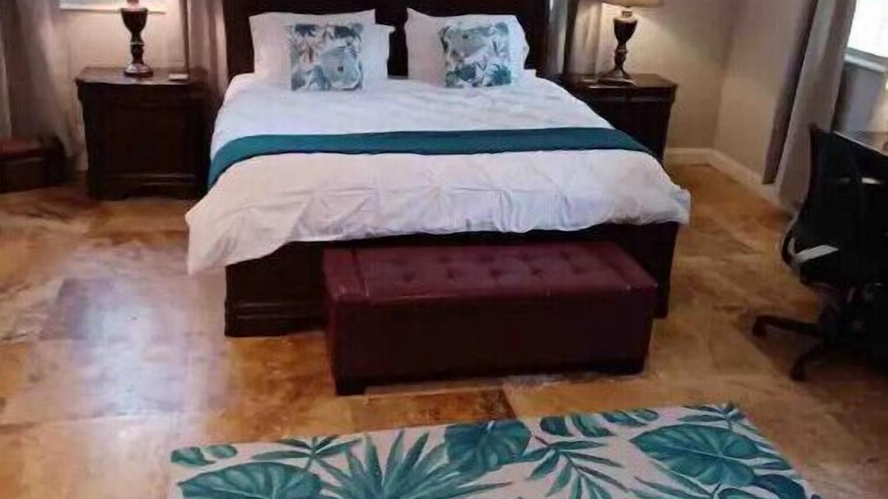 Photo of Bedroom in Middle River Terrace