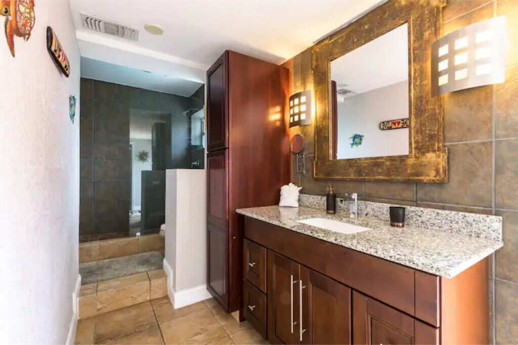 Photo of Bathroom in Middle River Terrace