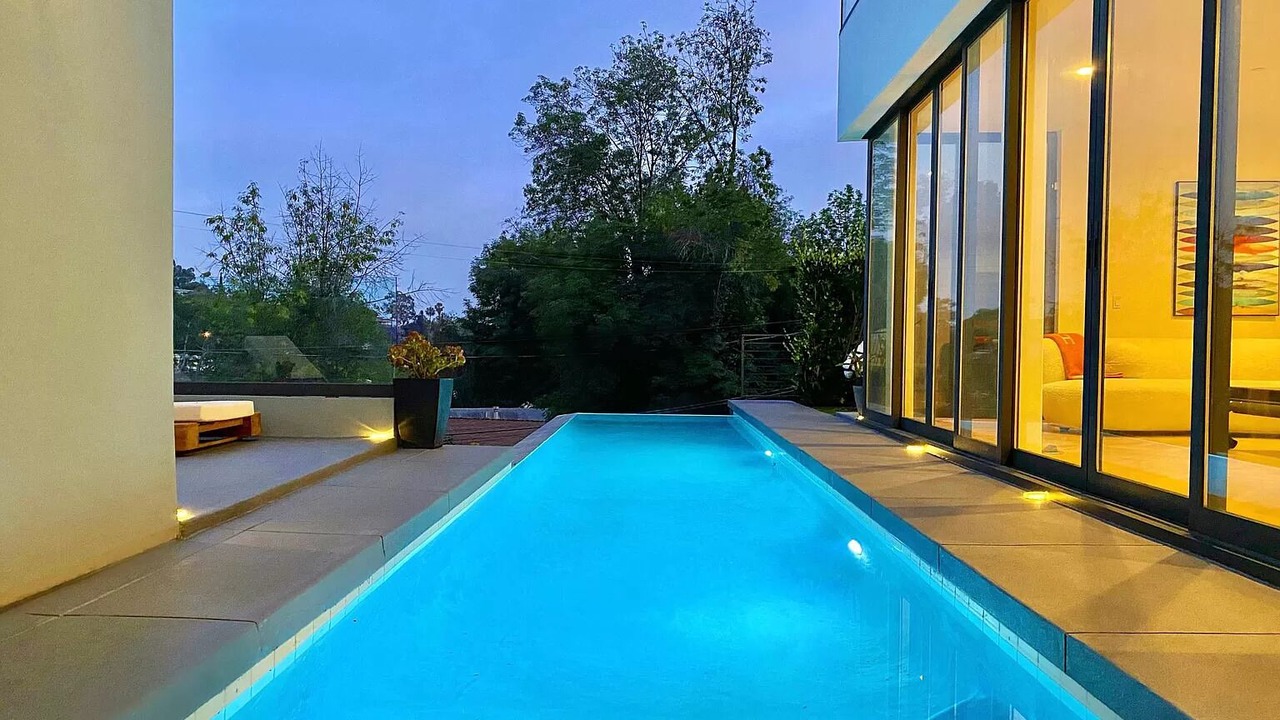 Photo of Outdoor in Hollywood Dell