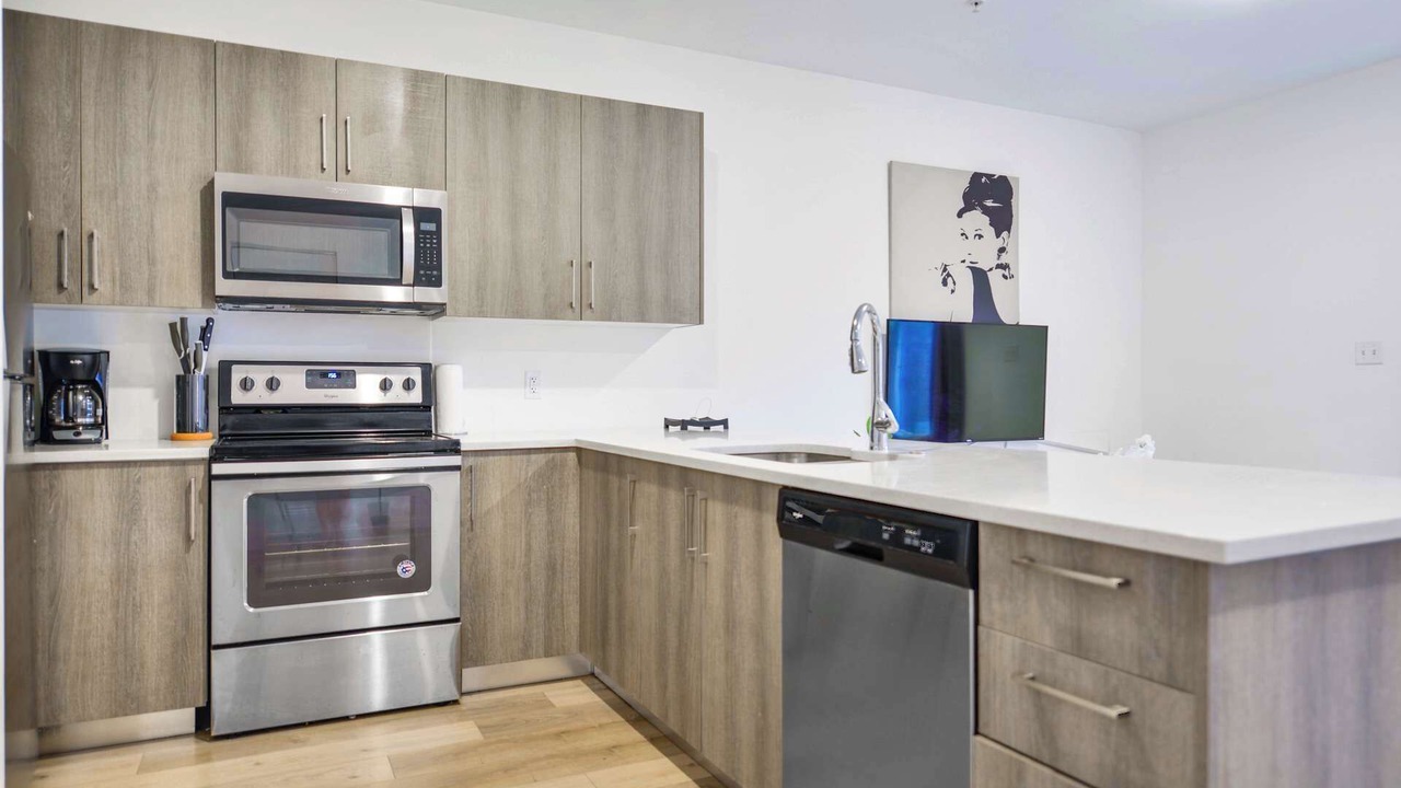 Photo of Kitchen in Golden Glades