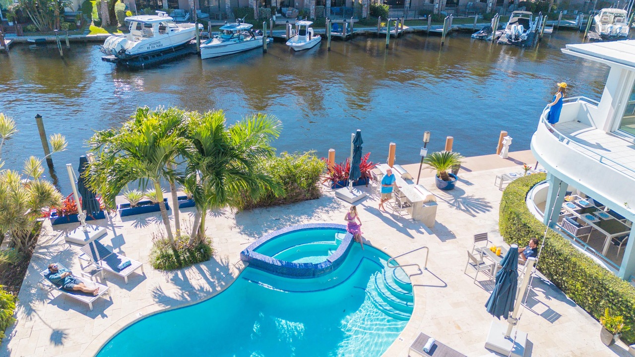Photo of Outdoor in Coral Ridge