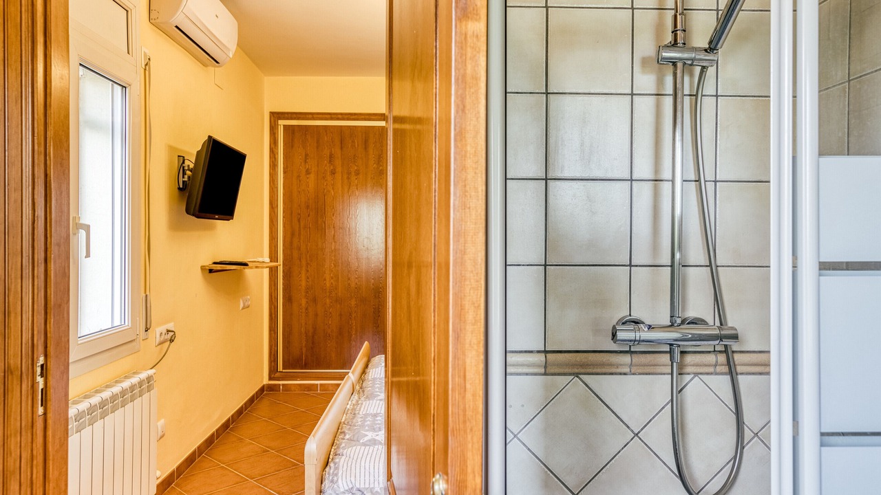 Photo of Bathroom in Torroella de Fluvia