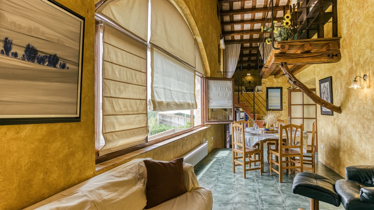 Photo of Livingroom in Llampaies
