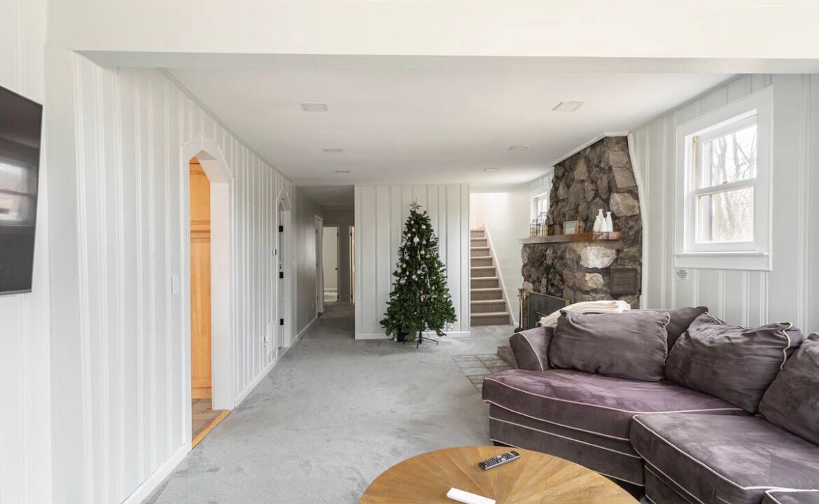 Photo of Livingroom in Greenwood Lake