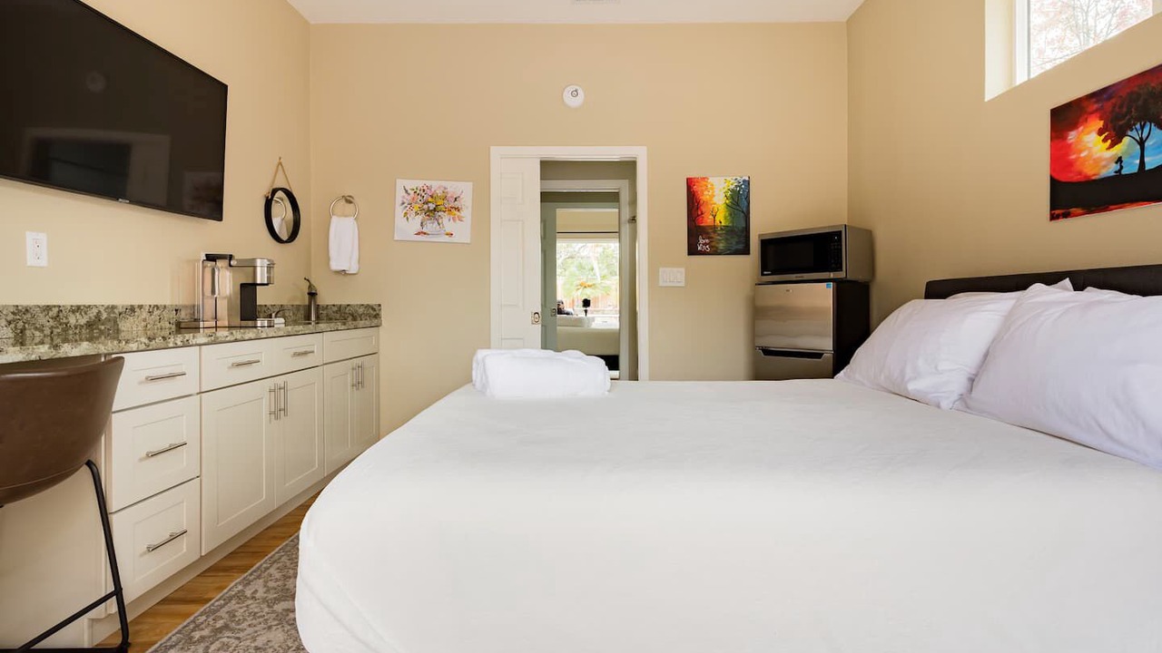 Photo of Bedroom in Cambrian Community