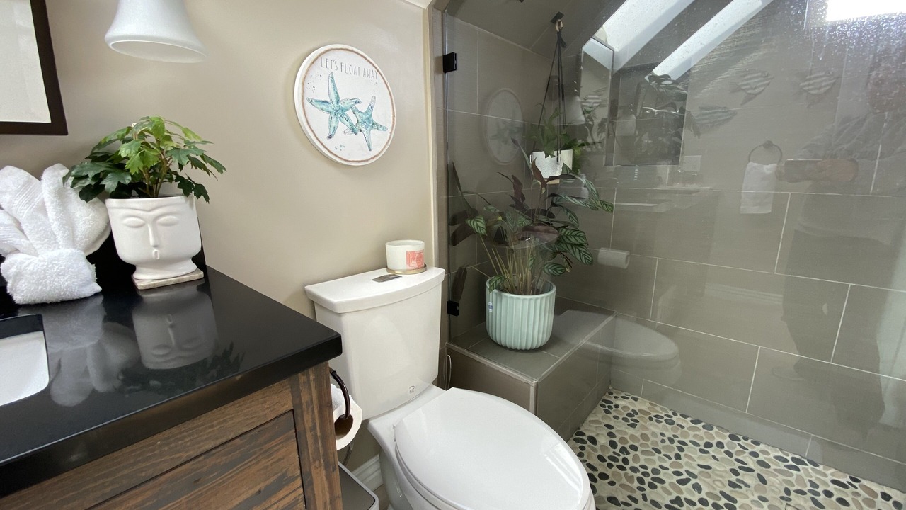 Photo of Bathroom in El Granada