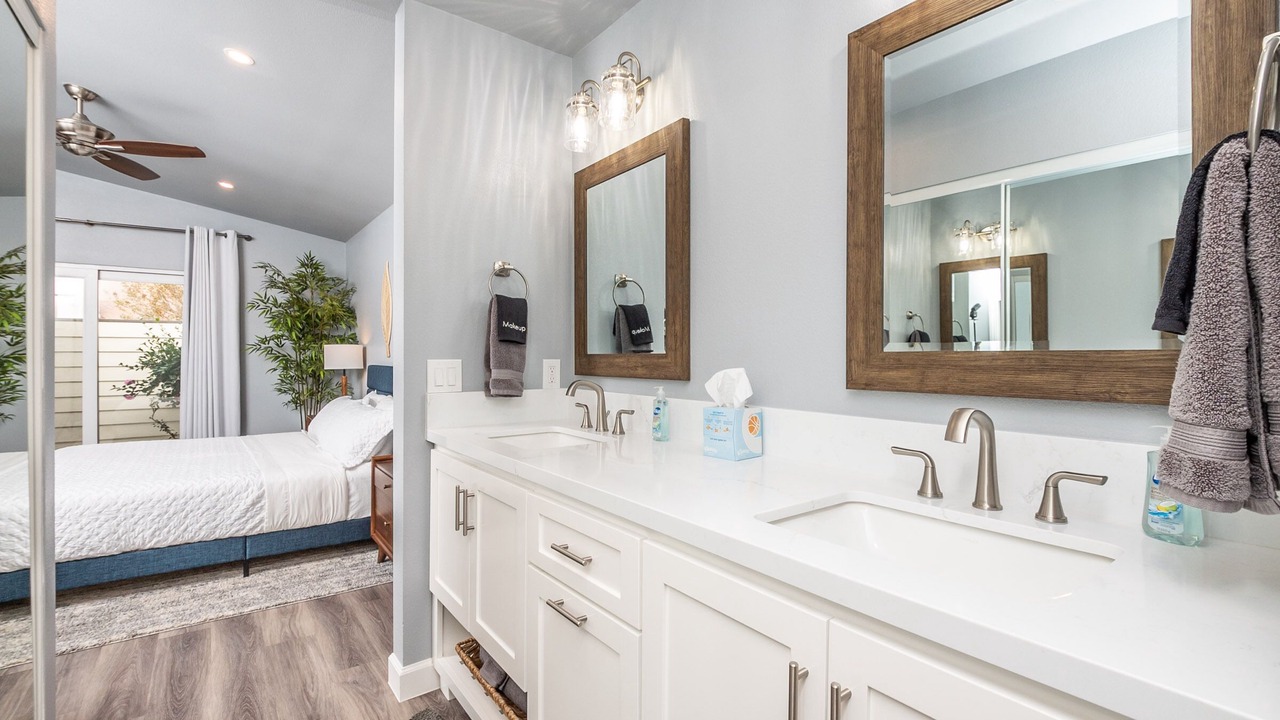 Photo of Bathroom in North Broadway