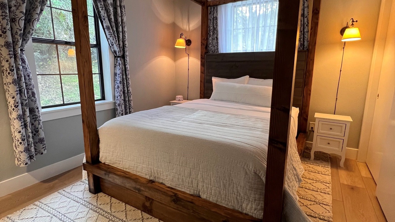 Photo of Bedroom in Sutter Creek