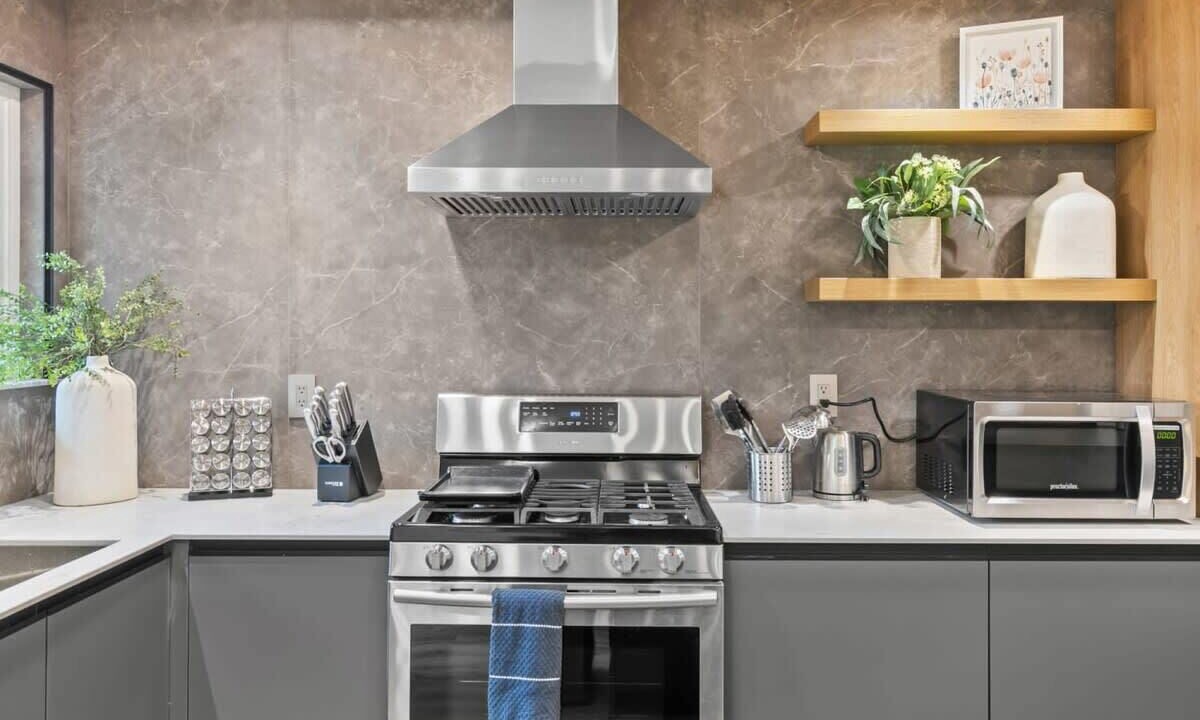 Photo of Kitchen in Hathaway