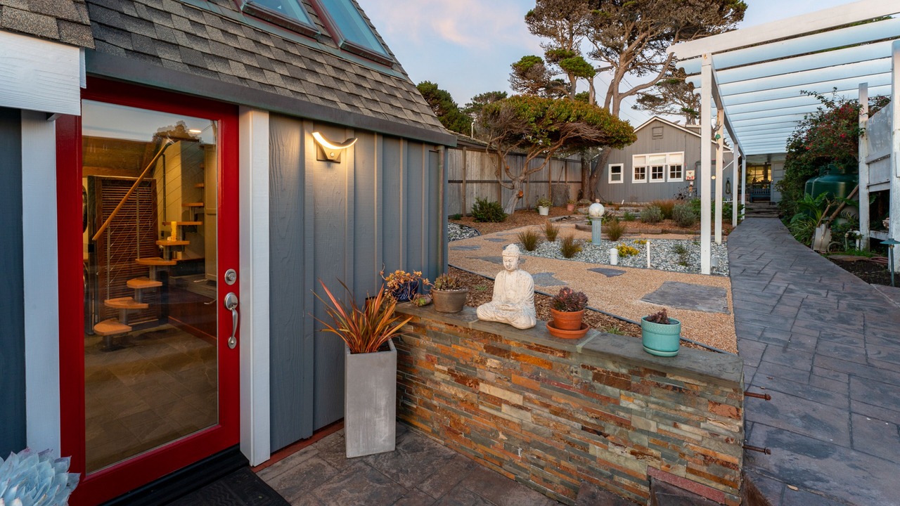 Photo of Patio Balcony in Fort Bragg