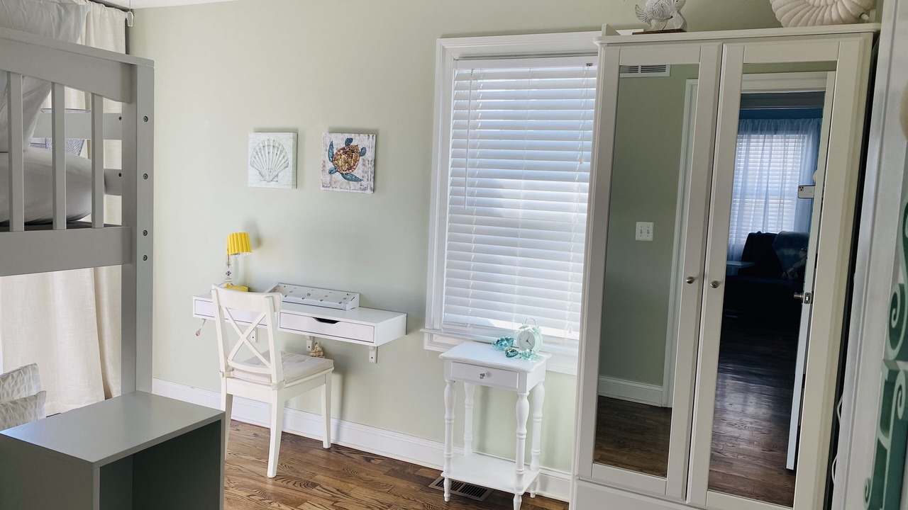 Photo of Bedroom in Manasquan