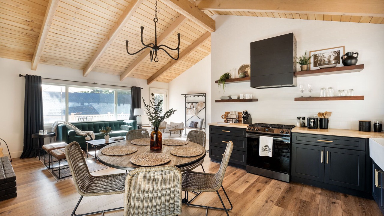 Photo of Kitchen in Running Springs