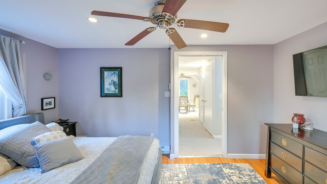 Photo of Bedroom in Dix Hills