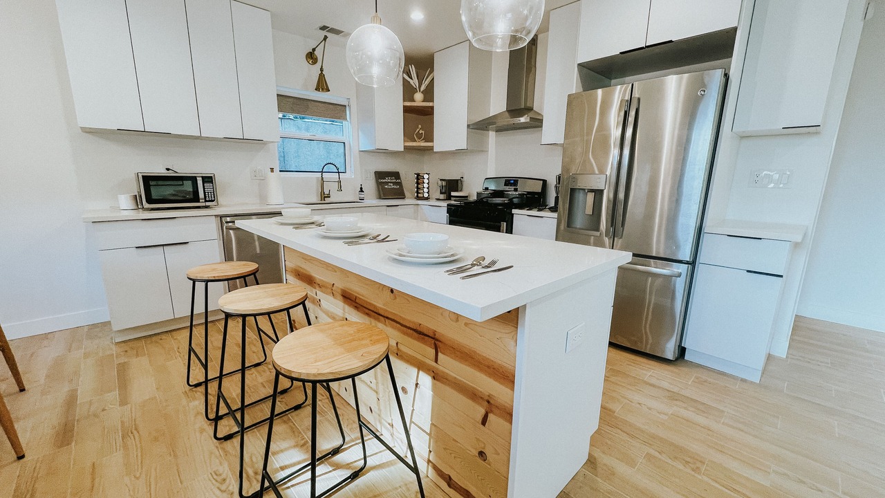Photo of Kitchen in Altadena