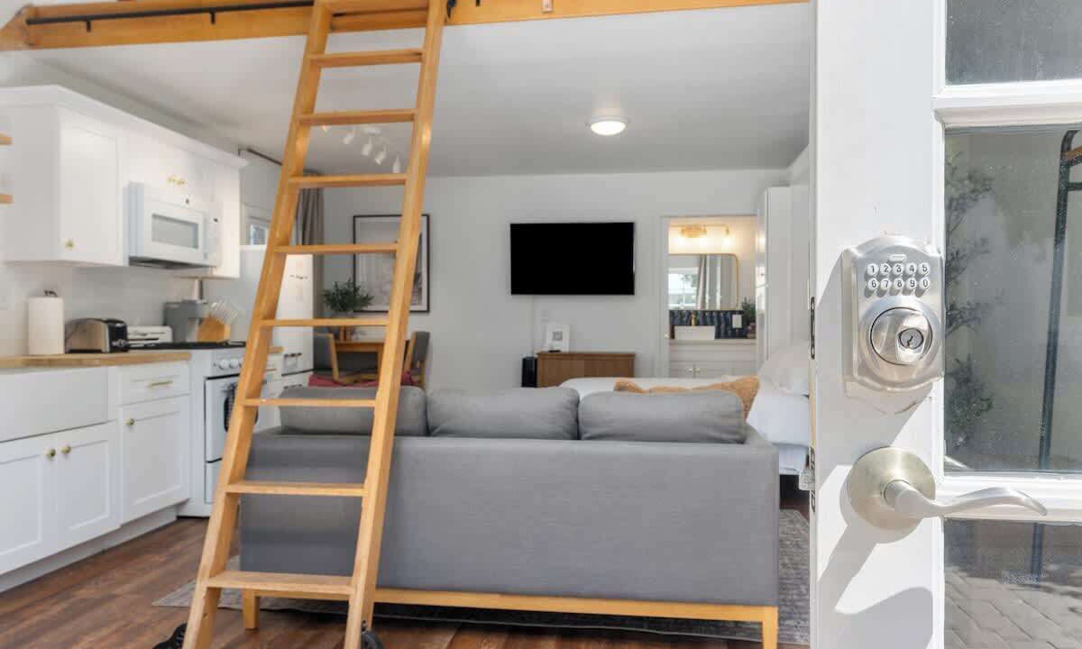 Photo of Bedroom in Visalia