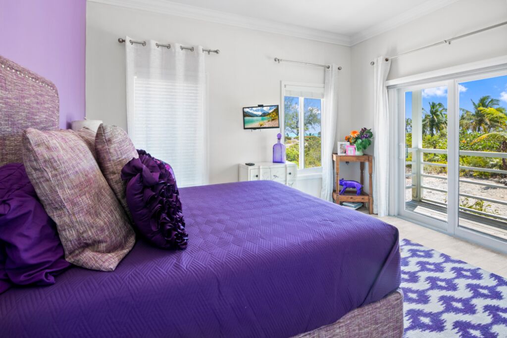 Photo of Bedroom in Tar Bay
