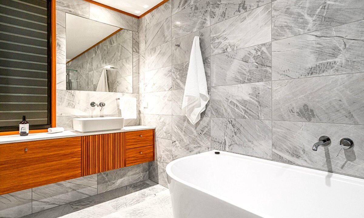 Photo of Bathroom in Flametree