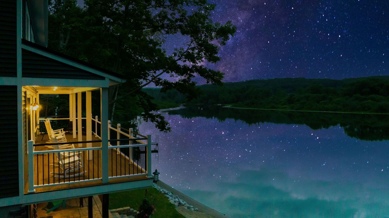 Photo of Patio Balcony in Lily Dale