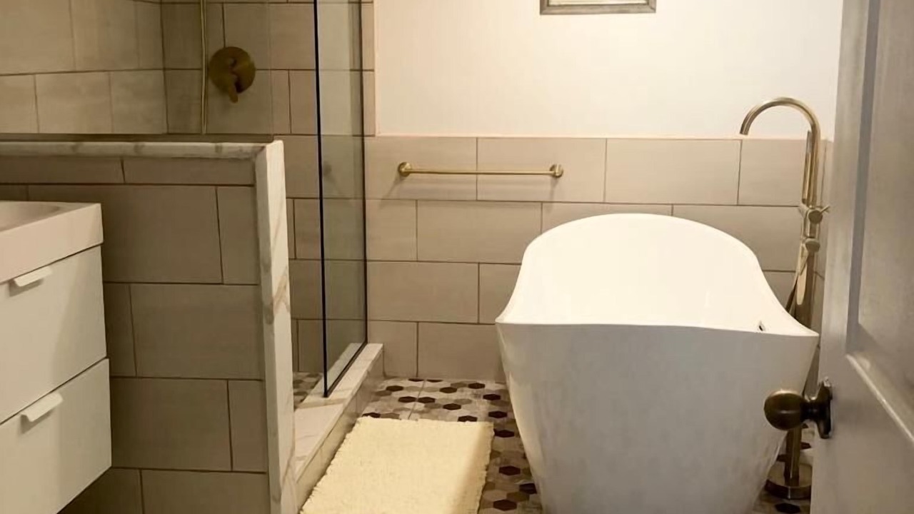 Photo of Bathroom in Bahamas Terrace