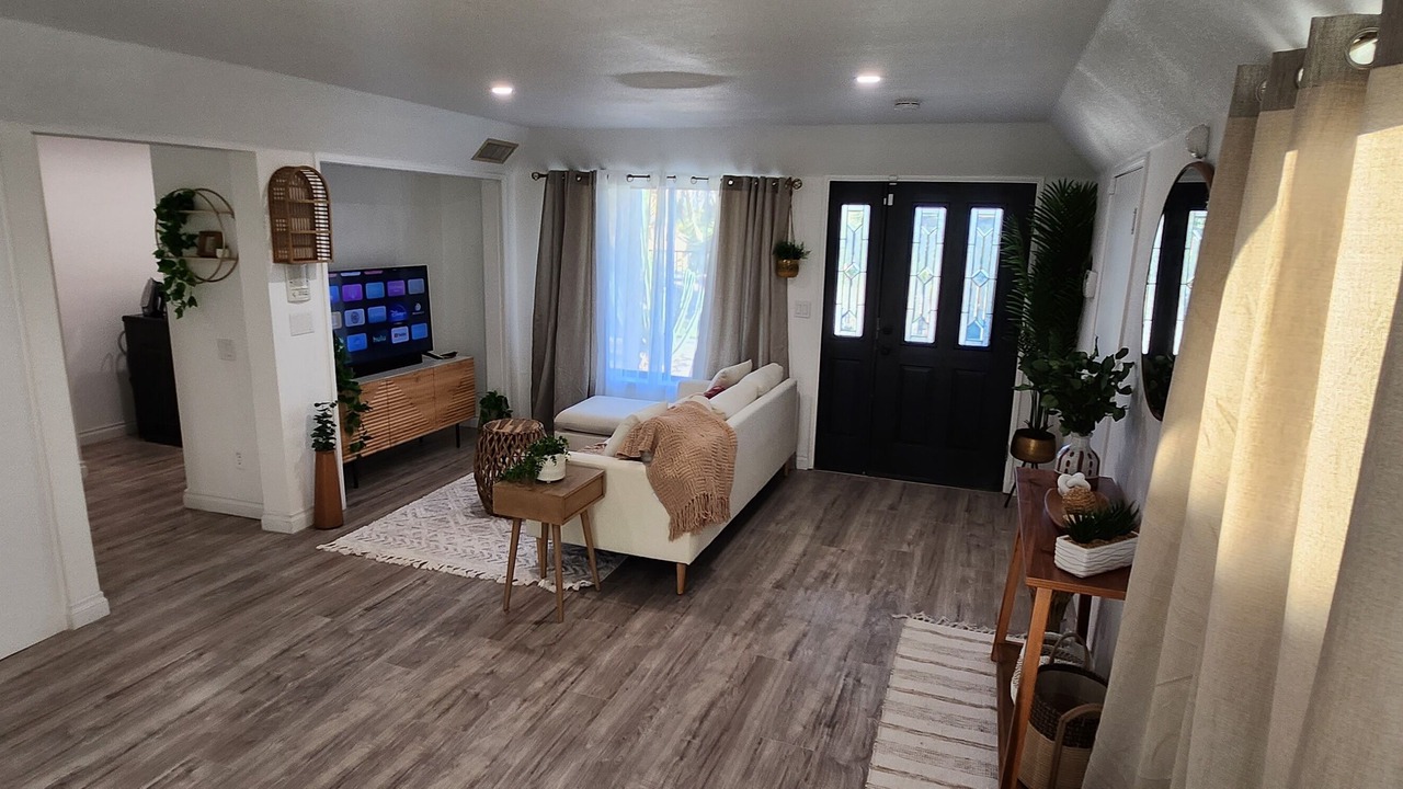 Photo of Livingroom in Lake Elsinore
