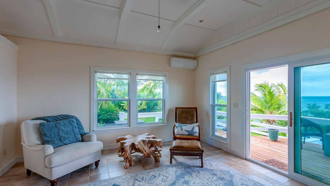 Photo of Livingroom in Great Guana Cay