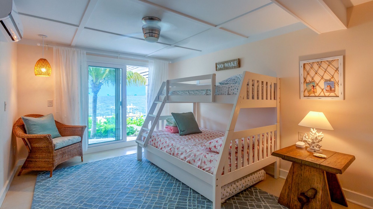 Photo of Bedroom in Great Guana Cay