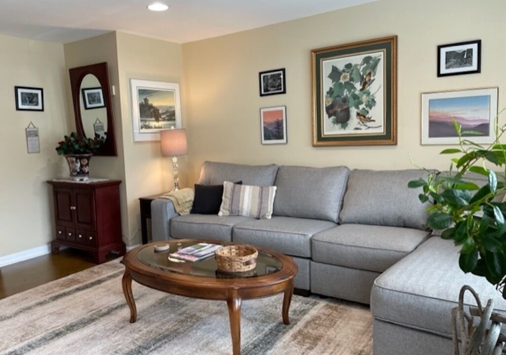 Photo of Livingroom in East End - Valley Street
