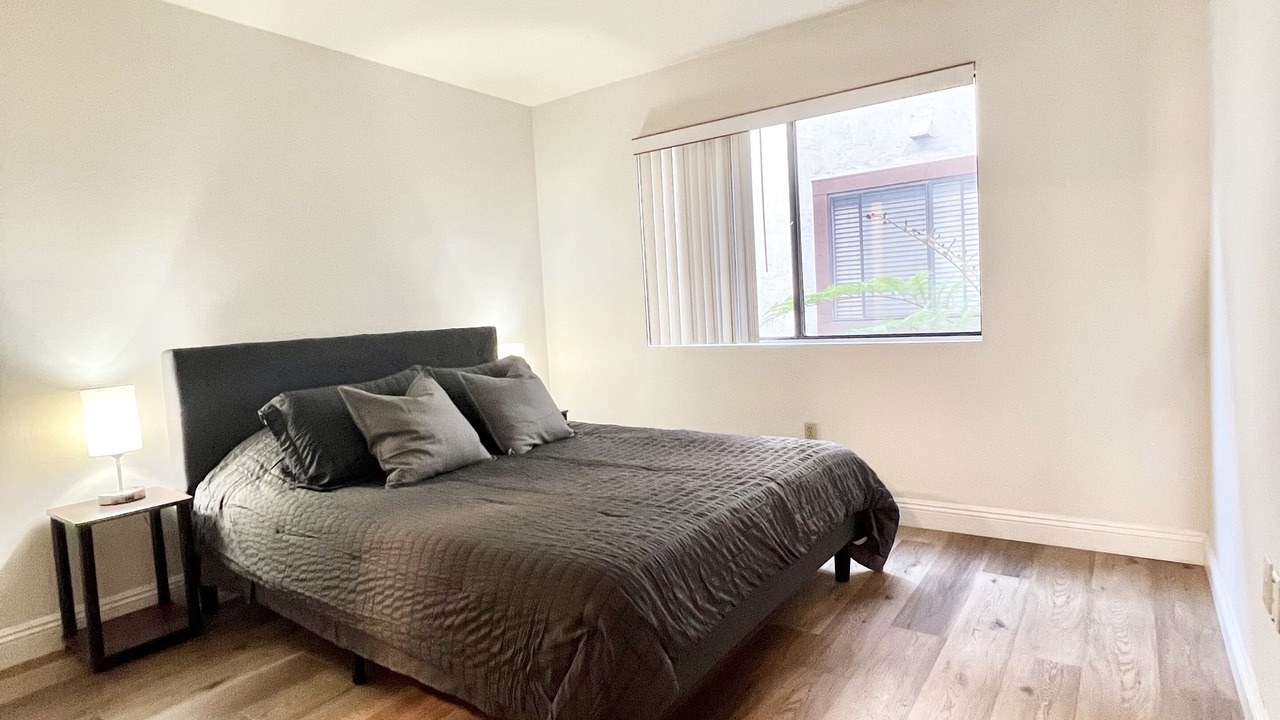 Photo of Bedroom in Fountain Valley