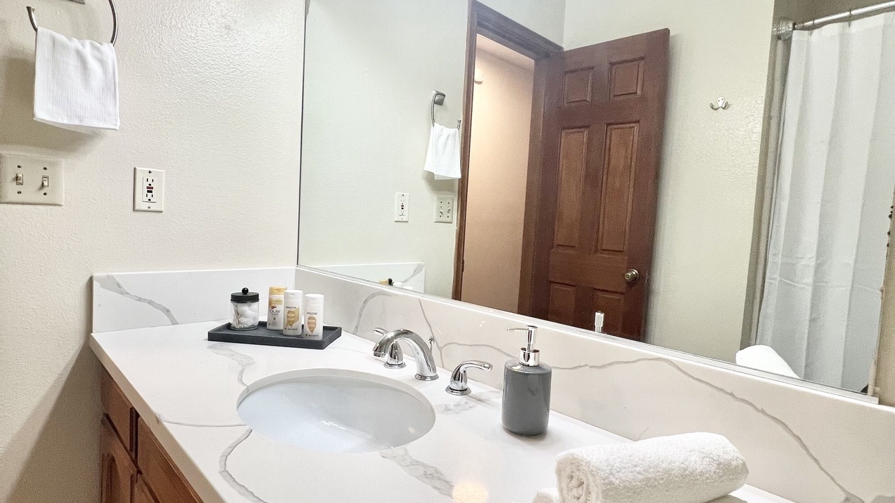 Photo of Bathroom in Fountain Valley