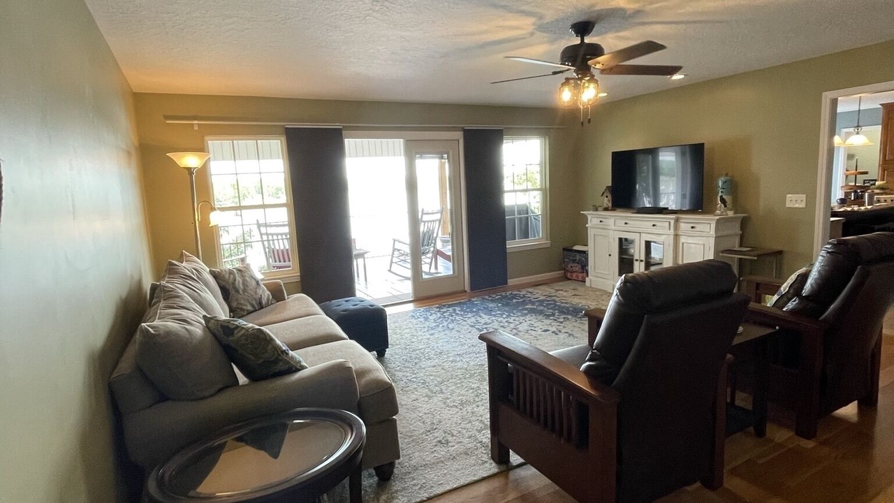 Photo of Livingroom in Centre