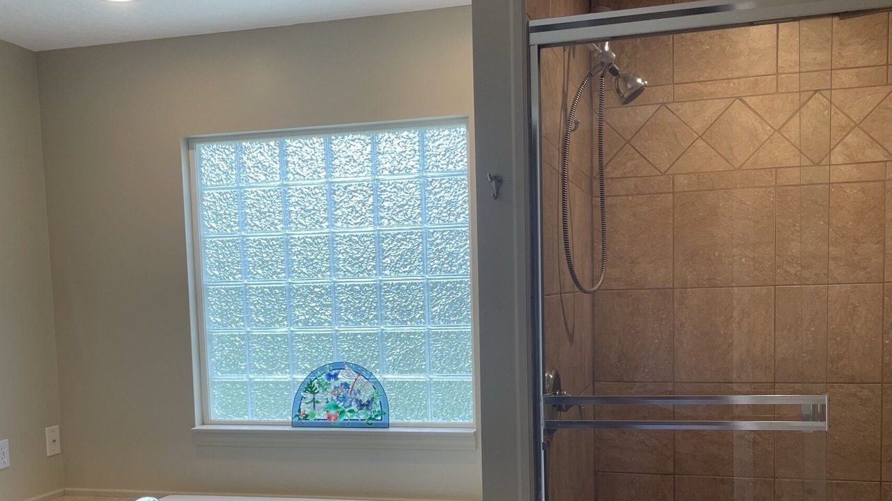 Photo of Bathroom in Centre