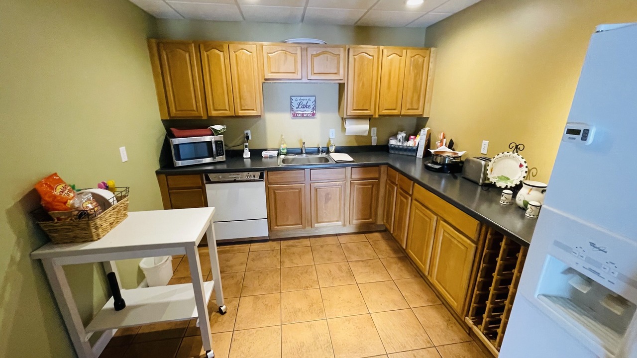 Photo of Kitchen in Centre