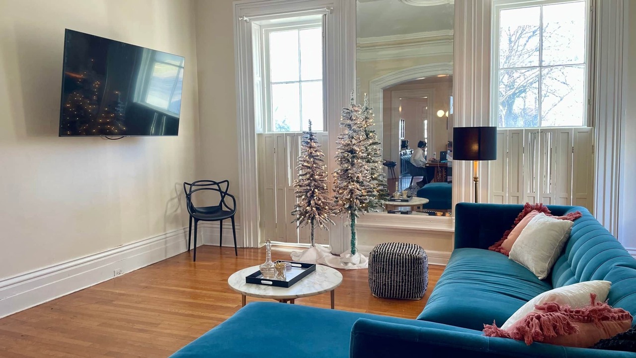 Photo of Bedroom in South Main Street
